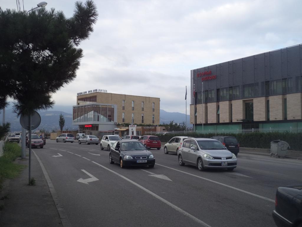 Hotel Agava Tbilisi ภายนอก รูปภาพ